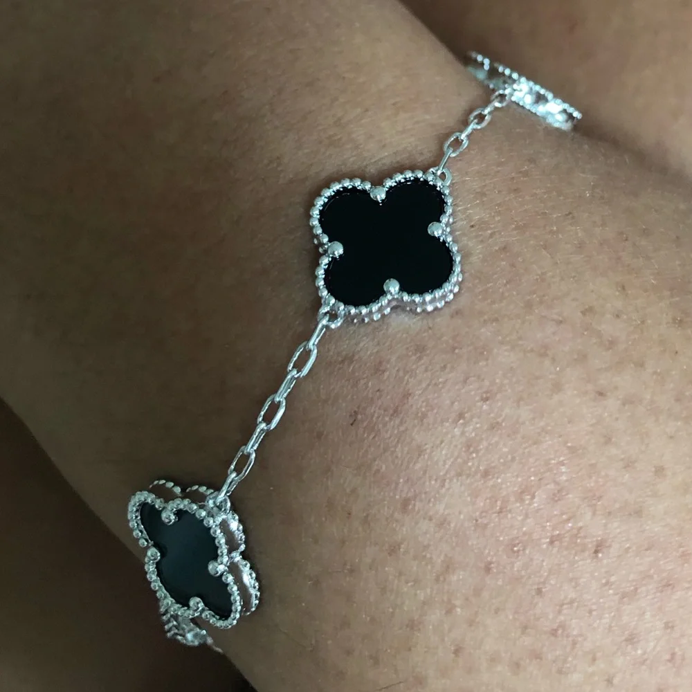 Black Onyx 5 Quatrefoil Clover Motif Bracelet